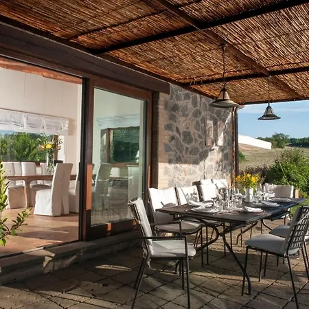 Sleeps 10 Pool Air Con Wifi *