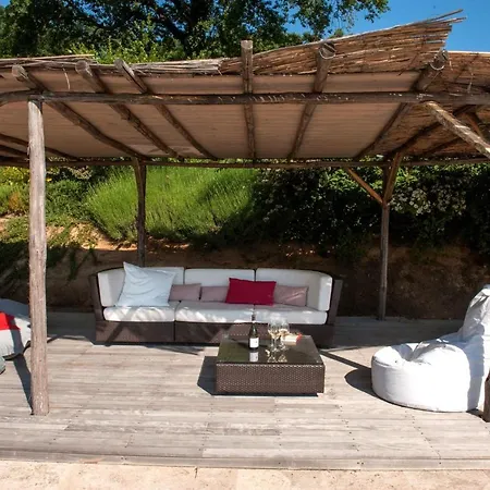 Sleeps 10 Pool Air Con Wifi *